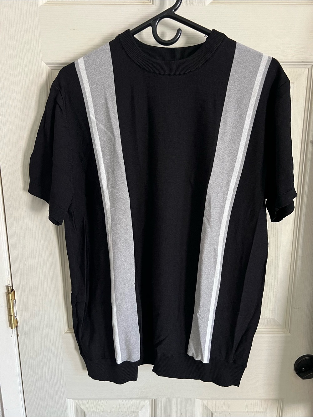 Paul Jones Men's Black Short-Sleeve Tee with Gray Stripes